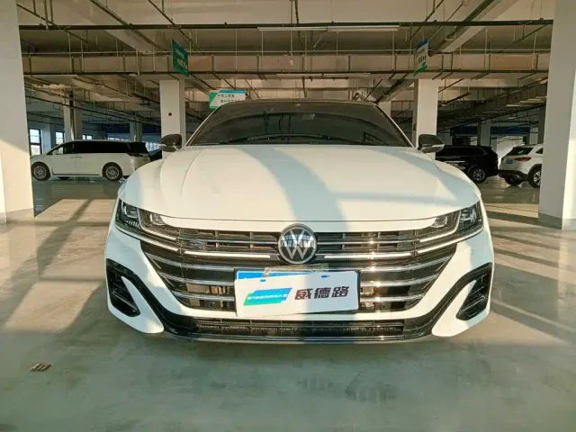 Volkswagen CC — Фото автомобиля 2