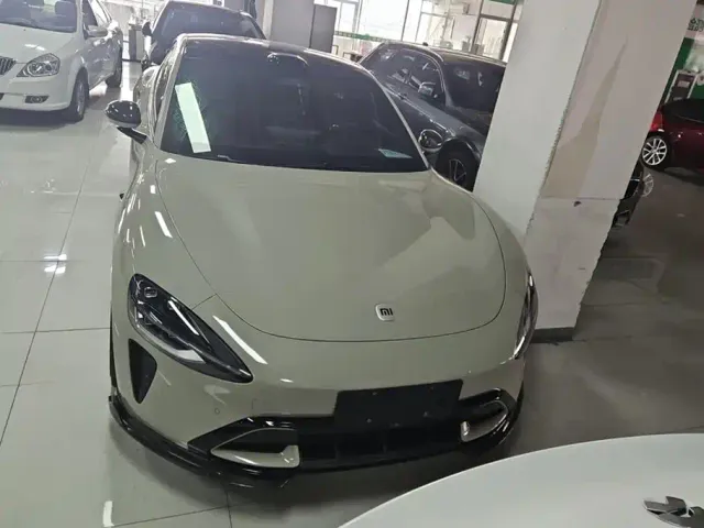 Xiaomi SU7 — Фото автомобиля 2