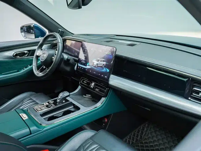 GAC Trumpchi GS8 — Фото автомобиля 15