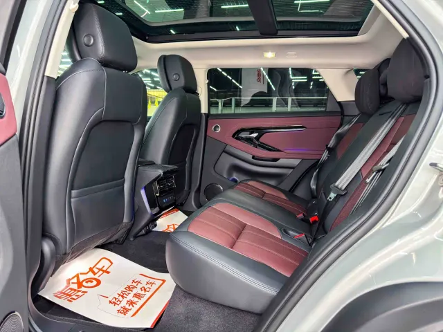 Land Rover Range Rover Evoque — Фото автомобиля 12