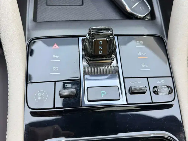 BYD Song PLUS — Фото автомобиля 14