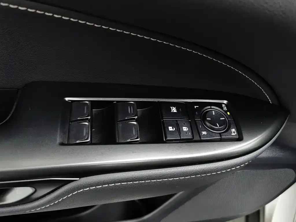 Lexus Lexus NX 2022 260 FWD Innovation Edition — Фото автомобиля 9