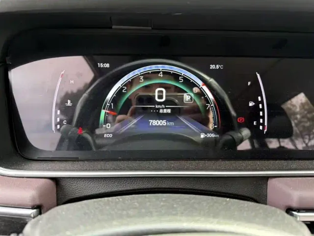 GAC Trumpchi M6 — Фото автомобиля 5
