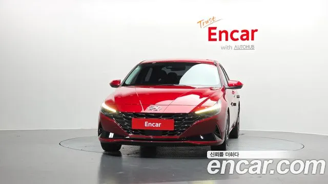 Hyundai AVANTE Avante (CN7) — Фото автомобиля 3
