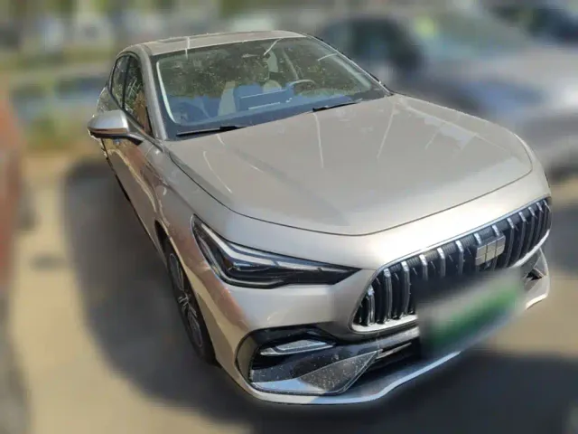 Geely Galaxy Stellar 6 — Фото автомобиля 5