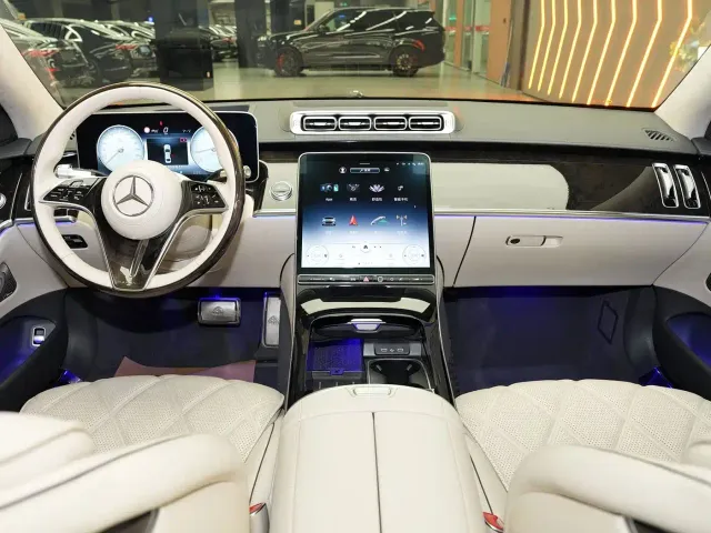 Mercedes-Benz Maybach S-Class — Фото автомобиля 27