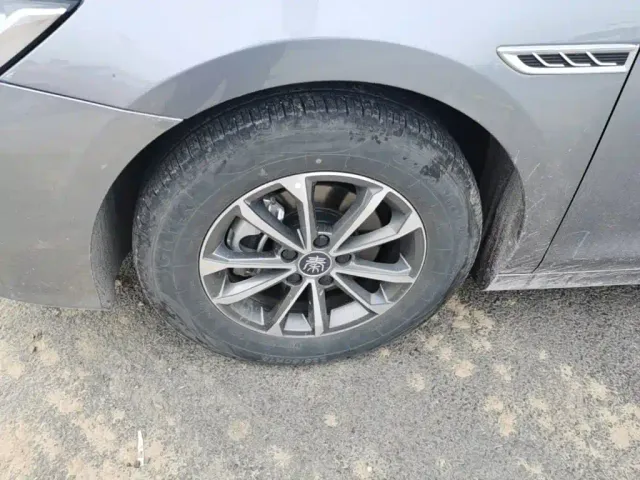 BYD Qin PLUS — Фото автомобиля 22
