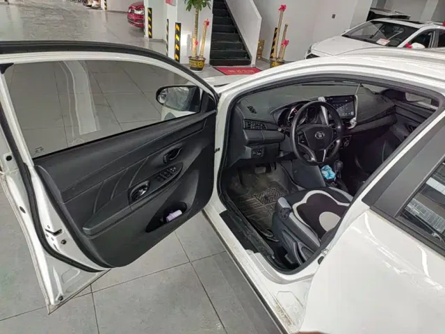 Toyota YARiS L Zhi Xuan — Фото автомобиля 15
