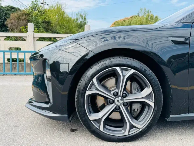 Nio ET5 Touring — Фото автомобиля 15