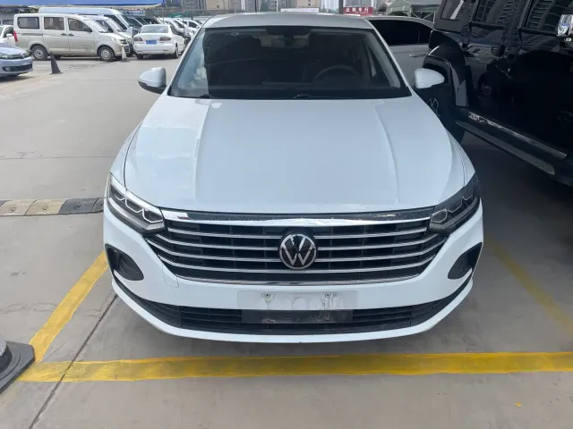 Volkswagen Lavida — Фото автомобиля 2