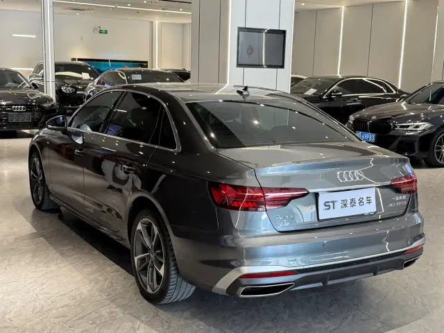 Audi A4L — Фото автомобиля 12