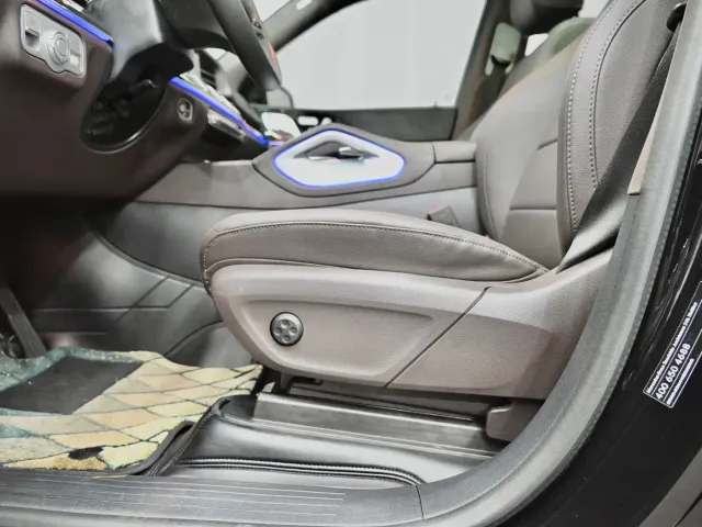 Mercedes-Benz GLE-Class — Фото автомобиля 16
