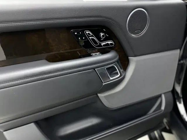 Land Rover Range Rover — Фото автомобиля 18