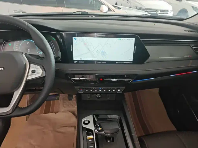 Changan X7 Plus — Фото автомобиля 12