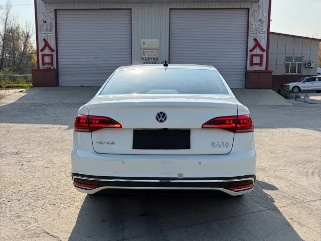 Volkswagen Bora — Фото автомобиля 10