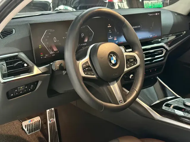 BMW 3 Series — Фото автомобиля 9