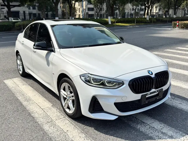 BMW 1 Series — Фото автомобиля 3