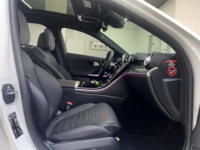 Mercedes-Benz C-Class — Фото автомобиля 16