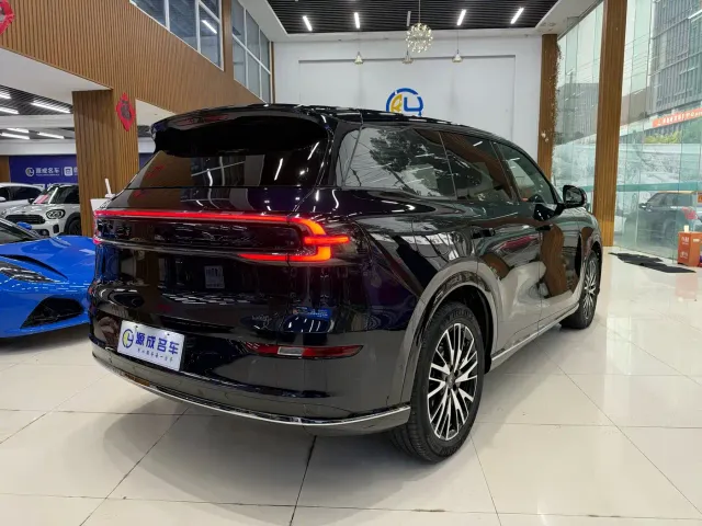 Changan Qiyuan Q07 — Фото автомобиля 7
