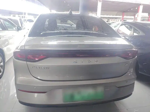 GAC Aion S — Фото автомобиля 5