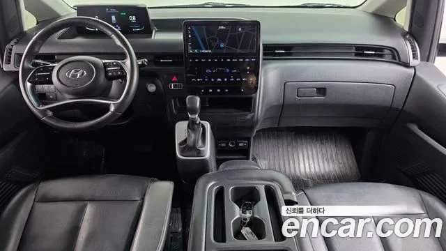 Hyundai Staria — Фото автомобиля 10