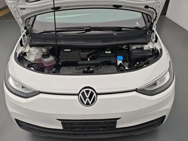 Volkswagen ID.3 — Фото автомобиля 19