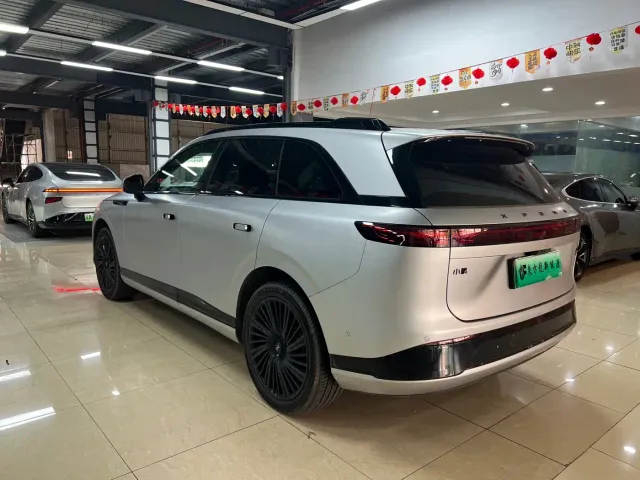 Xpeng G9 — Фото автомобиля 5