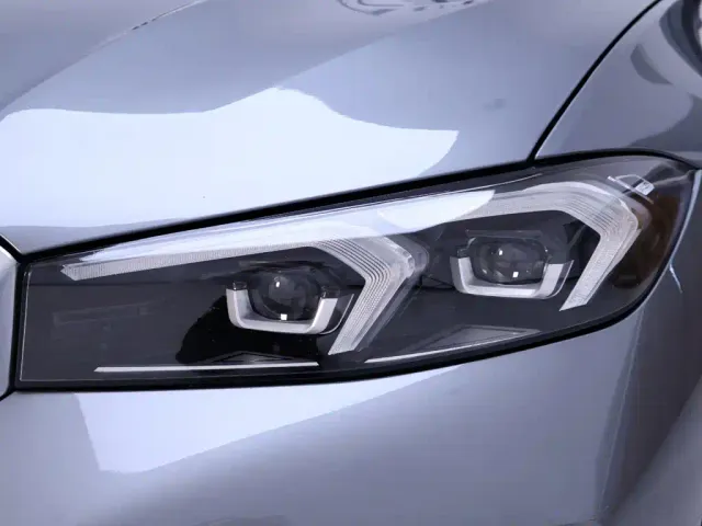 BMW 3 Series — Фото автомобиля 4