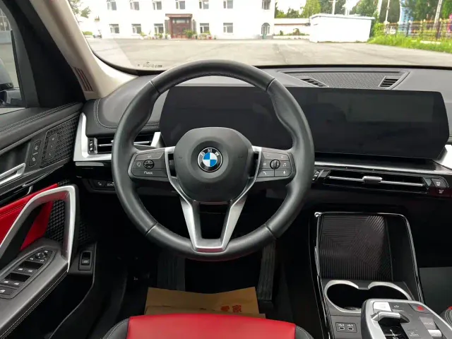 BMW X1 — Фото автомобиля 10