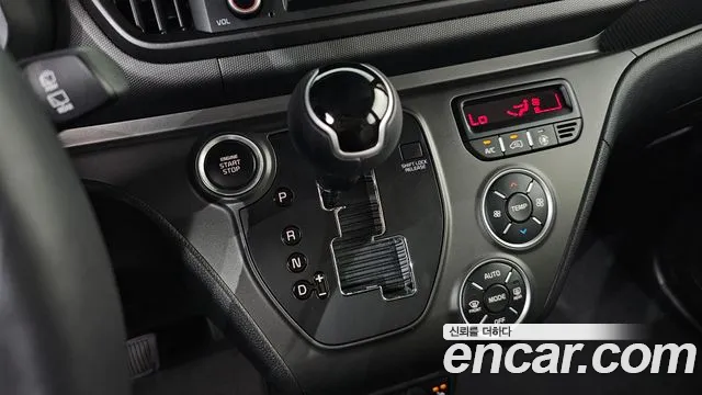 Kia RAY Новый Kia Ray Signature — Фото автомобиля 9