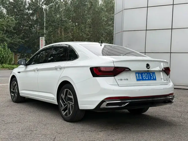 Volkswagen Sagitar — Фото автомобиля 20