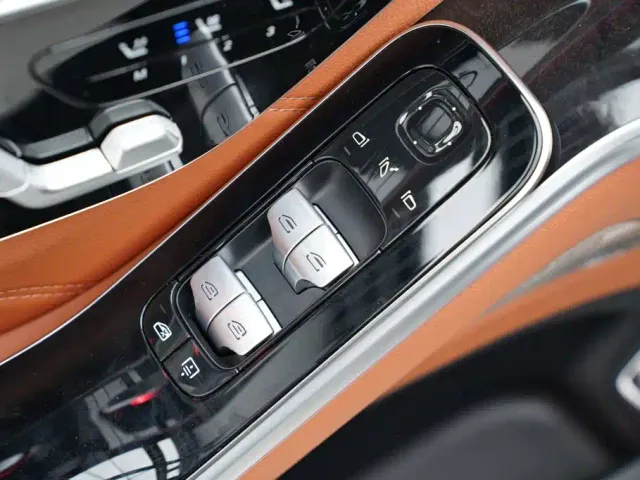 Mercedes-Benz Maybach S-Class — Фото автомобиля 9