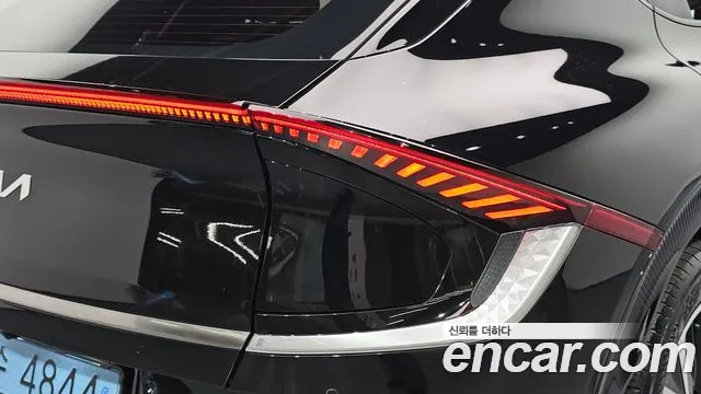 Kia EV6 — Фото автомобиля 7