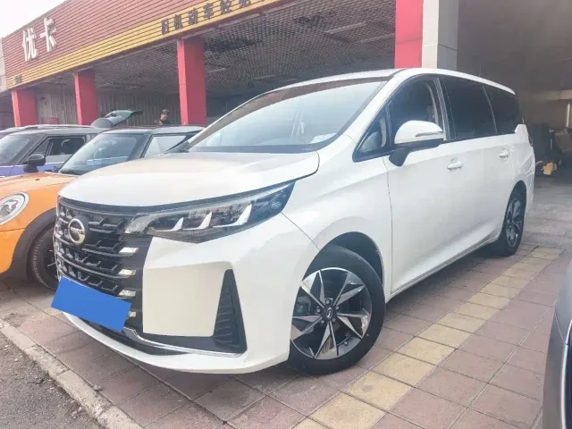 GAC Trumpchi M6 — Фото автомобиля 2
