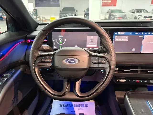 Ford Mondeo — Фото автомобиля 6