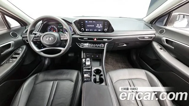 Hyundai Sonata Sonata (DN8) 2.0 LPG(Для проката) — Фото автомобиля 7