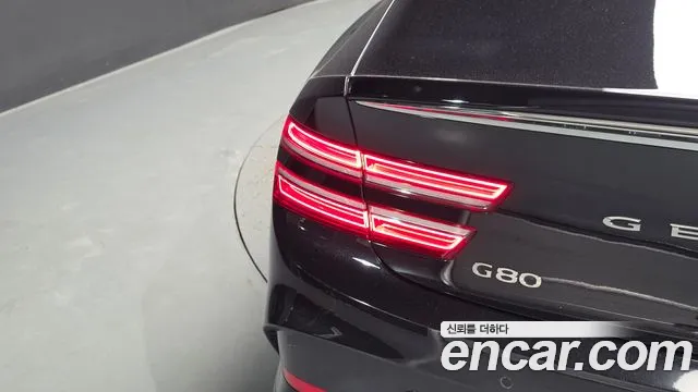 Genesis G80 RG3 — Фото автомобиля 8
