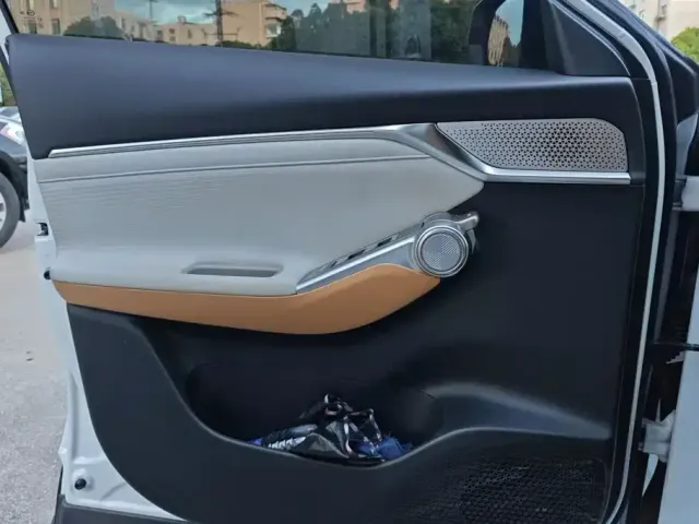 GAC Trumpchi Yingku 2022 1.5T Supernova Max Edition — Фото автомобиля 7