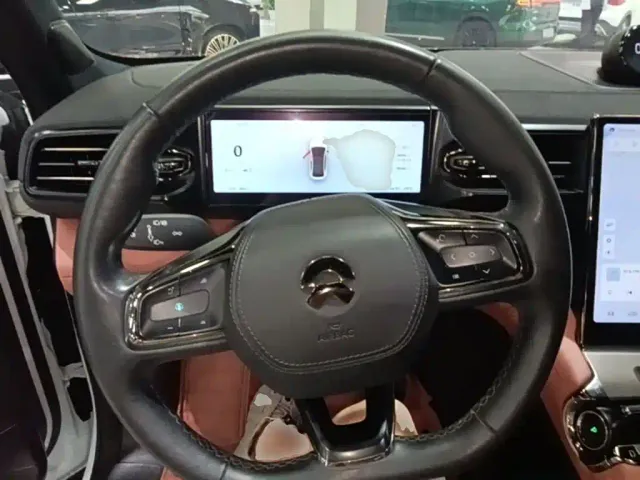 Nio EC6 — Фото автомобиля 10