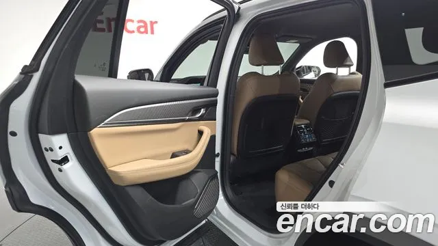Renault-KoreaSamsung Grand Koleos Grand Koleos — Фото автомобиля 22