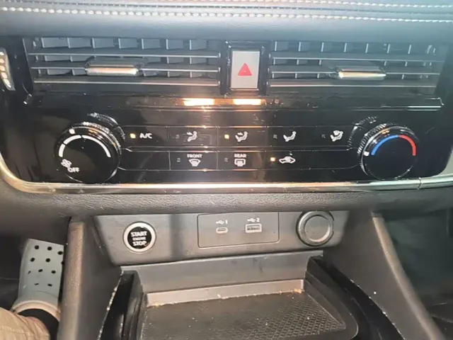 Nissan X-Trail — Фото автомобиля 12