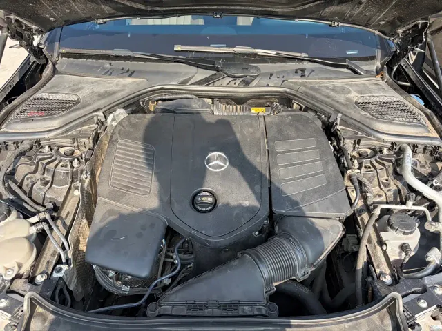 Mercedes-Benz E-Class — Фото автомобиля 28