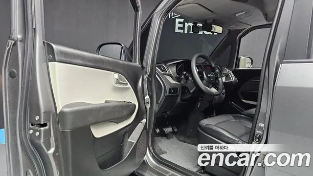 Kia RAY Новый Ray Фургон — Фото автомобиля 10