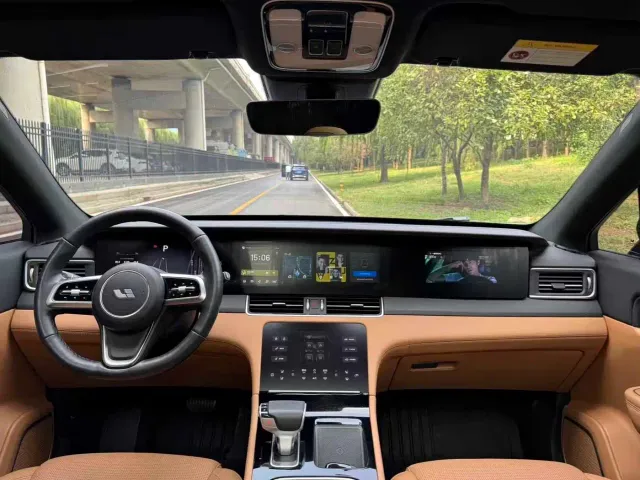 Li Auto ONE — Фото автомобиля 10