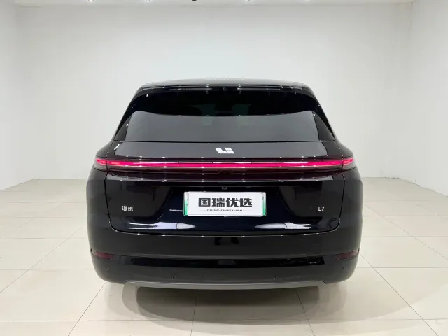 Li Auto L7 — Фото автомобиля 5