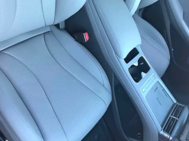 BYD Seal 07 DM-i — Фото автомобиля 5