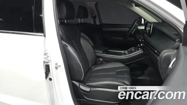 Hyundai Palisade The New Palisade Бензин 3.8 2WD — Фото автомобиля 12