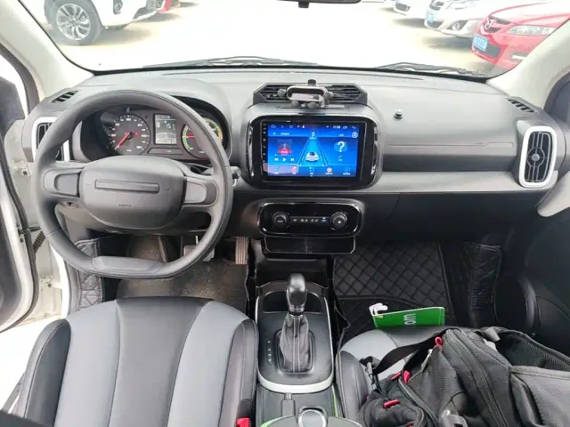 Roewe Kaiwei CLEVER 2022 311km Vitality Bobo Edition — Фото автомобиля 9