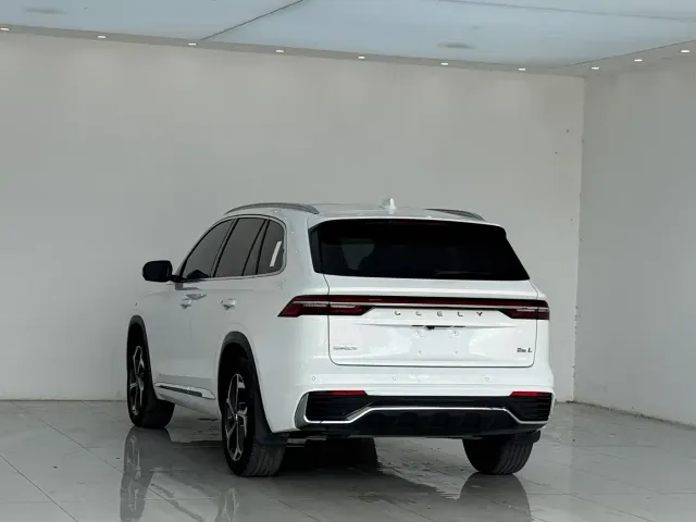 Geely Xingyue L — Фото автомобиля 24