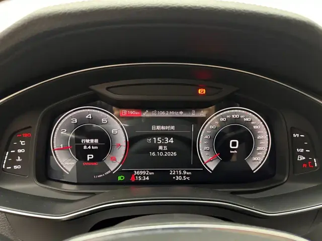Audi A6L — Фото автомобиля 14
